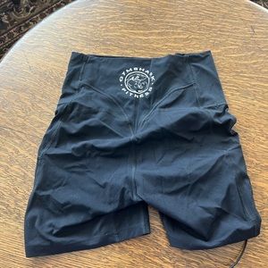 Gymshark legacy fitted shorts with rusching. Size small in black